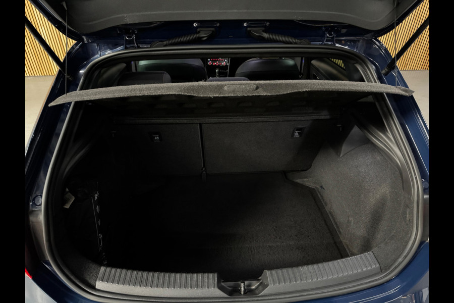 Seat Leon 1.5 TSI FR Business Intense PANO|BEATS AUDIO|ACC|FULL LED|AMBIENT|18 INCH