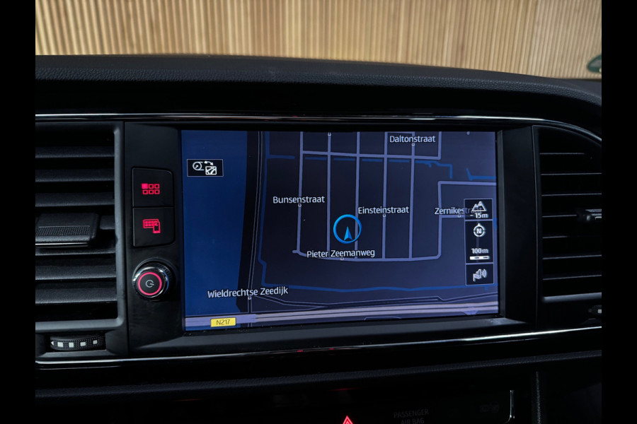 Seat Leon 1.5 TSI FR Business Intense PANO|BEATS AUDIO|ACC|FULL LED|AMBIENT|18 INCH