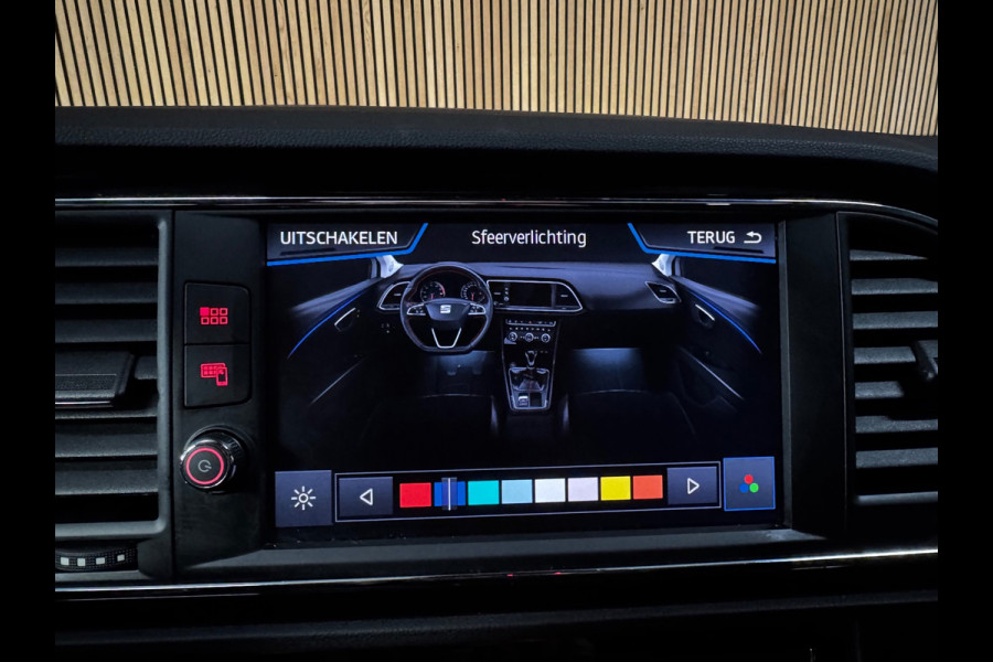 Seat Leon 1.5 TSI FR Business Intense PANO|BEATS AUDIO|ACC|FULL LED|AMBIENT|18 INCH