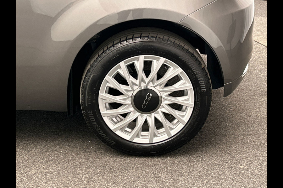 Fiat 500 1.0 Hybrid Dolcevita | Leder | Climate Control | PDC | Cruise Control | Lichtmetaal |