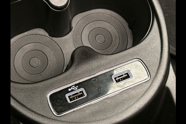 Fiat 500 1.0 Hybrid Dolcevita | Leder | Climate Control | PDC | Cruise Control | Lichtmetaal |
