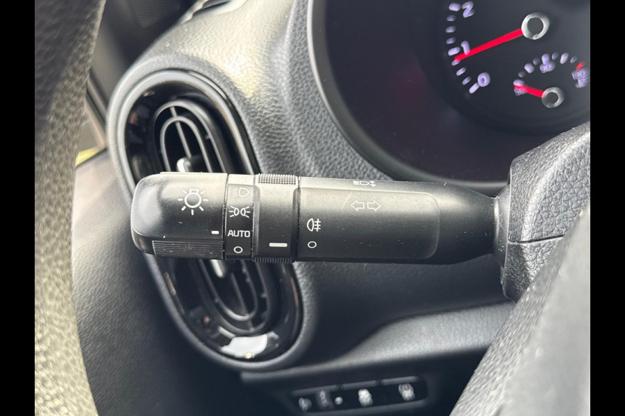 Kia Picanto 1.0 MPi ComfortPlusLine Navigator | Apple CarPlay/Android auto, Parkeercamera, Lichtmetalen velgen, Airco