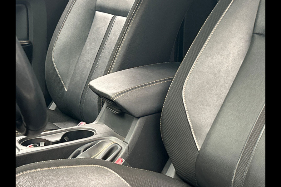 Ford Ranger 2.0 EcoBlue Wildtrak Supercab | Origineel NL | 1e Eigenaar | Stoelverwarming | Carplay | Camera | Trekhaak |