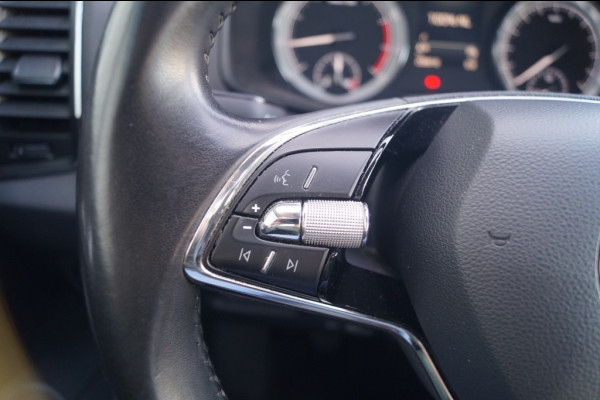 Škoda Karoq 1.0 TSI 110pk Business Edition Plus -NAVI-ECC-CAM-ACC-