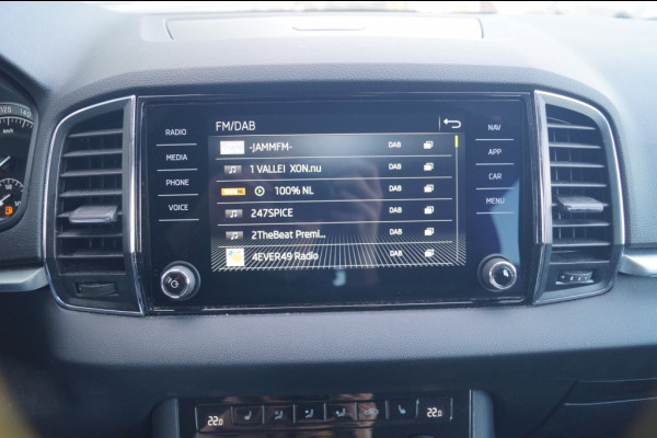 Škoda Karoq 1.0 TSI 110pk Business Edition Plus -NAVI-ECC-CAM-ACC-