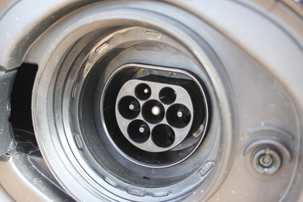 Volvo S90 2.0 T8 AWD Plus Dark | Schuifdak | Luchtvering | Long Range | Leder