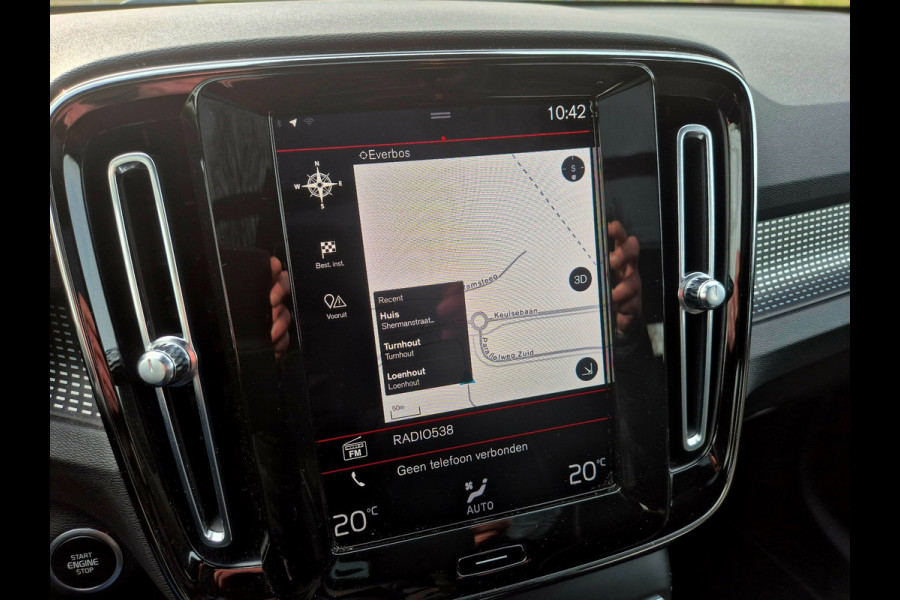 Volvo XC40 1.5 T3 R-Design / panoramadak