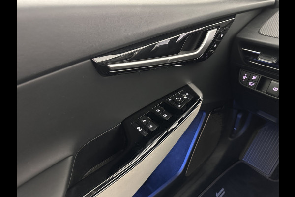 Kia Ev6 GT-Line 77.4 kWh [ 3-Fase-11kW ] (SOH-100%) (INCL-BTW) Aut. *HEATPUMP | PANO | HEAD-UP | LEATHER-ALCANTARA | ADAPTIVE-CRUISE | DIGI-COCKPIT | MERIDIAN-AUDIO | MEMORYPACK | FULL-LED | KEYLESS | TOPVIEW | DAB | BLINDSPOT | NAVI-FULLMAP |