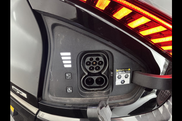 Kia Ev6 GT-Line 77.4 kWh [ 3-Fase-11kW ] (SOH-100%) (INCL-BTW) Aut. *HEATPUMP | PANO | HEAD-UP | LEATHER-ALCANTARA | ADAPTIVE-CRUISE | DIGI-COCKPIT | MERIDIAN-AUDIO | MEMORYPACK | FULL-LED | KEYLESS | TOPVIEW | DAB | BLINDSPOT | NAVI-FULLMAP |