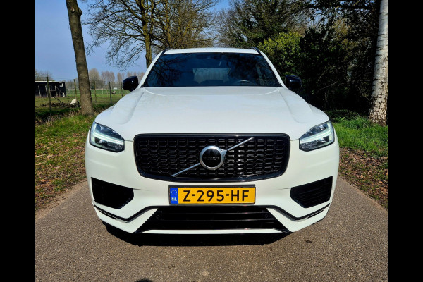 Volvo XC90 2.0 T8 Recharge AWD R-Design . 22 inch . Camera