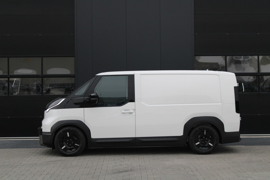 Kia PV5 L2H1 Essential 71.2 kWh 164pk - 416km WLTP - Stoel/Stuurverwarming - Keyless - V2L - Camera - ACC met stuurhulp - Rijklaar