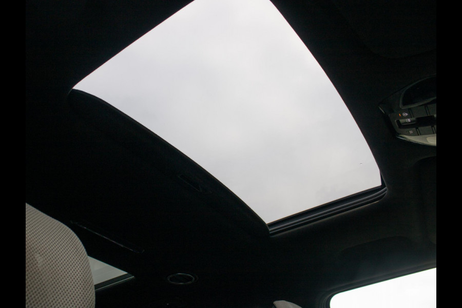 Kia EV9 GT-Line AWD 99.8 kWh | Schuifkanteldak | Stoel en stuurverwarming |