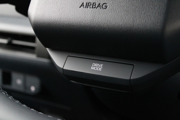 Kia PV5 L2H1 Essential 71.2 kWh 164pk - 416km WLTP - Stoel/Stuurverwarming - Keyless - V2L - Camera - ACC met stuurhulp - Rijklaar