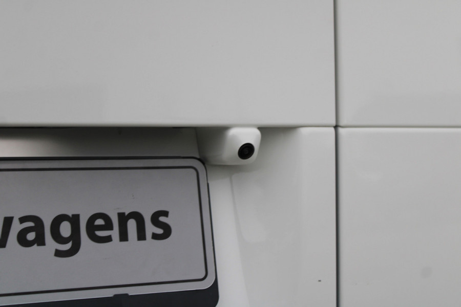 Kia PV5 L2H1 Essential 71.2 kWh 164pk - 416km WLTP - Stoel/Stuurverwarming - Keyless - V2L - Camera - ACC met stuurhulp - Rijklaar