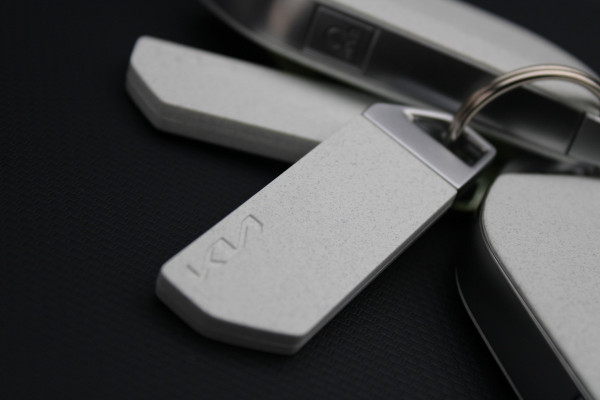 Kia PV5 L2H1 Essential 71.2 kWh 164pk - 416km WLTP - Stoel/Stuurverwarming - Keyless - V2L - Camera - ACC met stuurhulp - Rijklaar