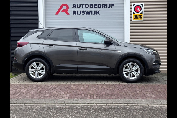 Opel Grandland X 1.2 Turbo Business Executive Trekhaak/Automaat