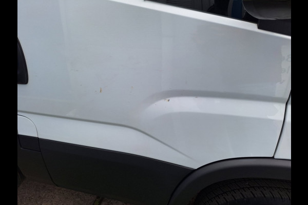 Iveco Daily 35C14H Open laadbak - Automaat - Luchtvering - Trekhaak