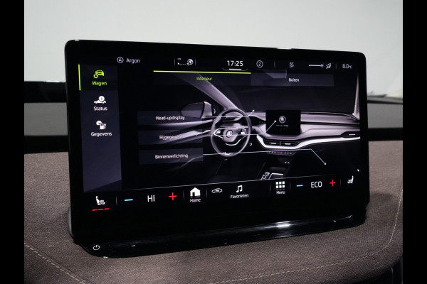 Škoda ENYAQ iV 80 First Edition Panorama Wegkl. trekhaak Navigatie Stoel/Stuurverwarming 244