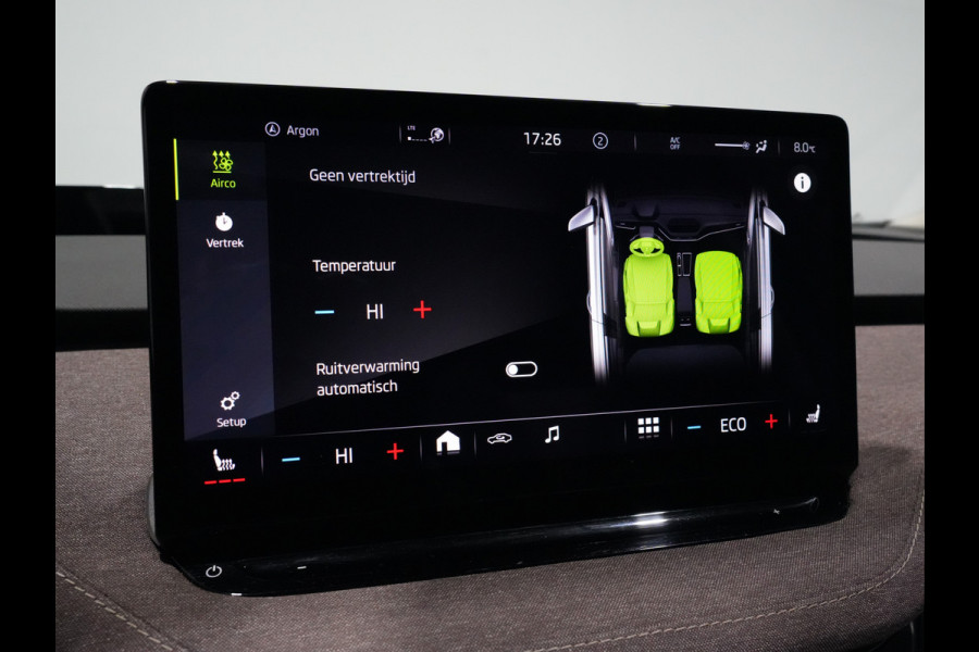 Škoda ENYAQ iV 80 First Edition Panorama Wegkl. trekhaak Navigatie Stoel/Stuurverwarming 244