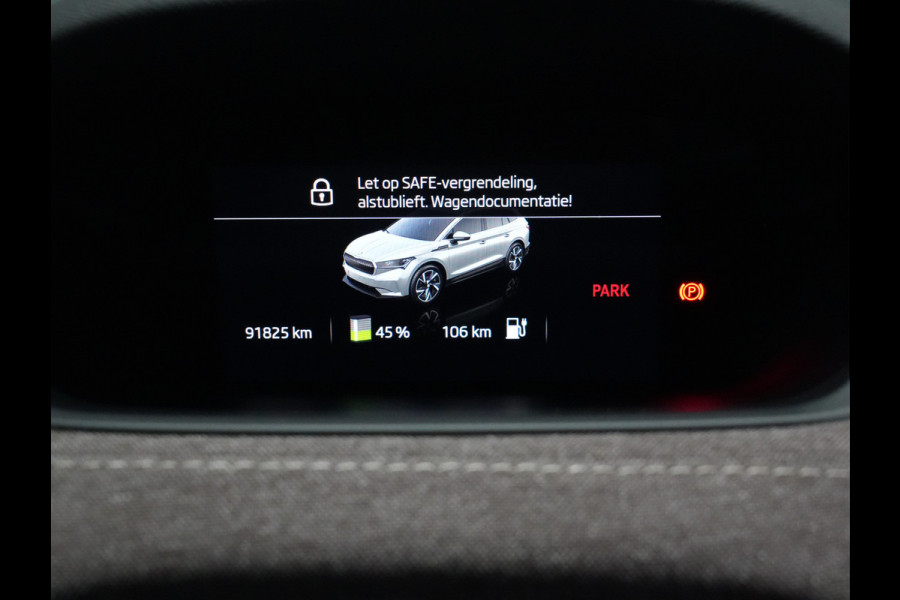 Škoda ENYAQ iV 80 First Edition Panorama Wegkl. trekhaak Navigatie Stoel/Stuurverwarming 244