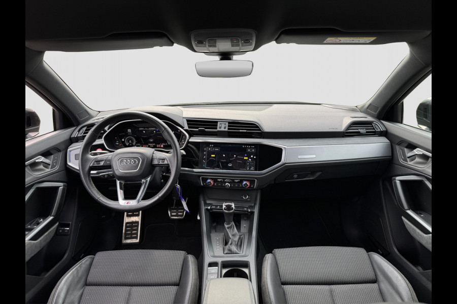 Audi Q3 Sportback 45 TFSI e S-line | Sonos | Matrix | Sfeer | Carplay | Black Optic | Elektr. stoelen | Virtual | Dodehoek