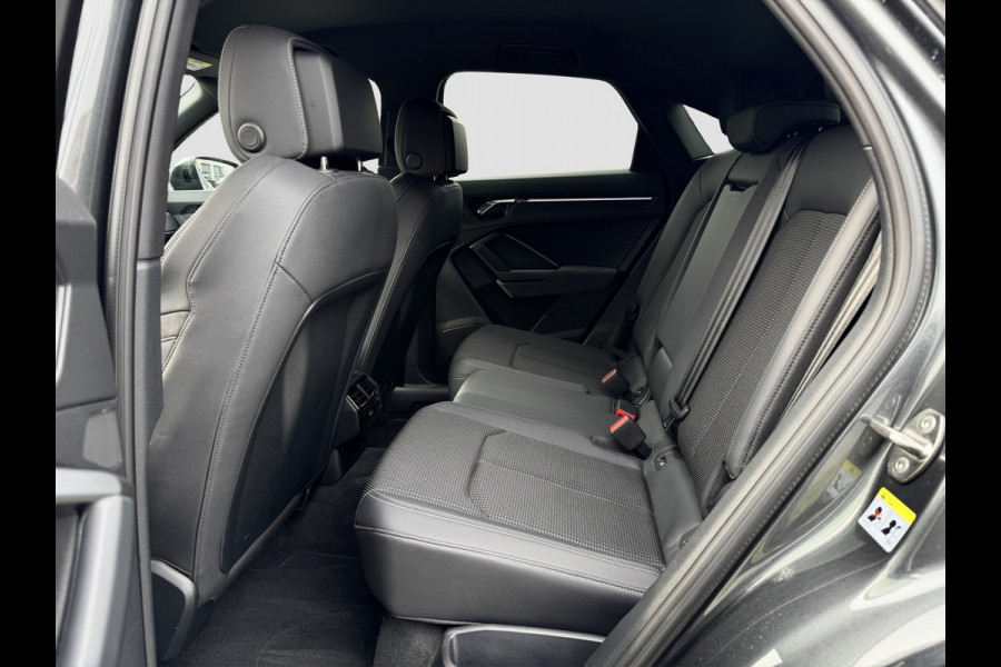 Audi Q3 Sportback 45 TFSI e S-line | Sonos | Matrix | Sfeer | Carplay | Black Optic | Elektr. stoelen | Virtual | Dodehoek