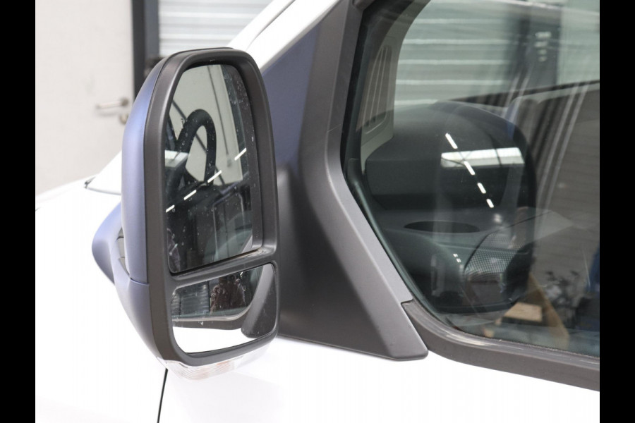 Ford Transit Custom 280 2.0 TDCI L2H1 Trend Nieuw Model BPM VRIJ! Airco Cruise Navi PDC Camera Carplay