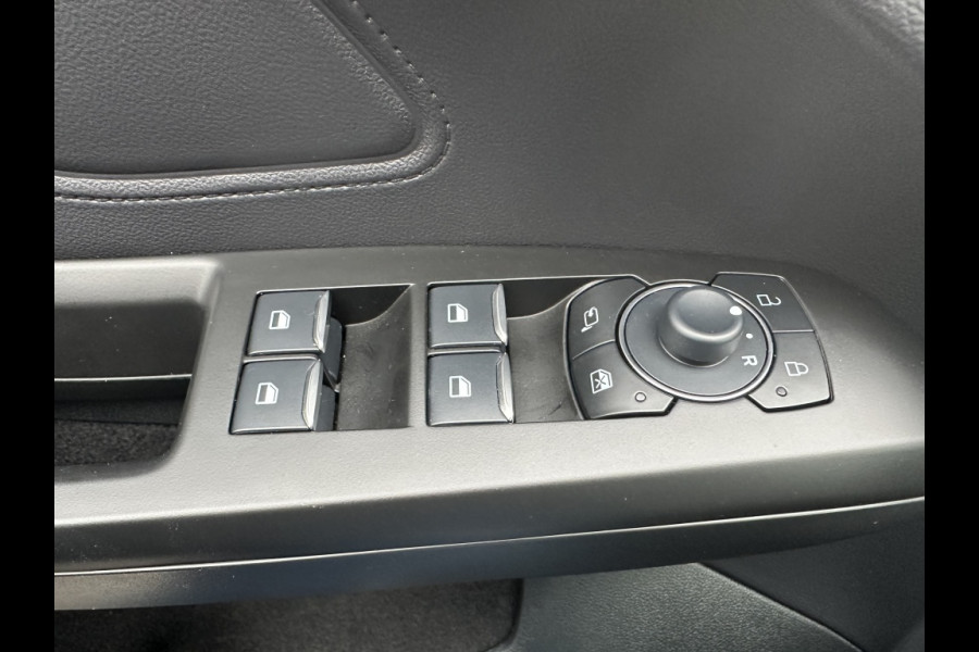 Ford FOCUS Wagon 1.0 EBH ST Line X DRIVERPACK! WINTERPACK! B&O! HEAD-UP!