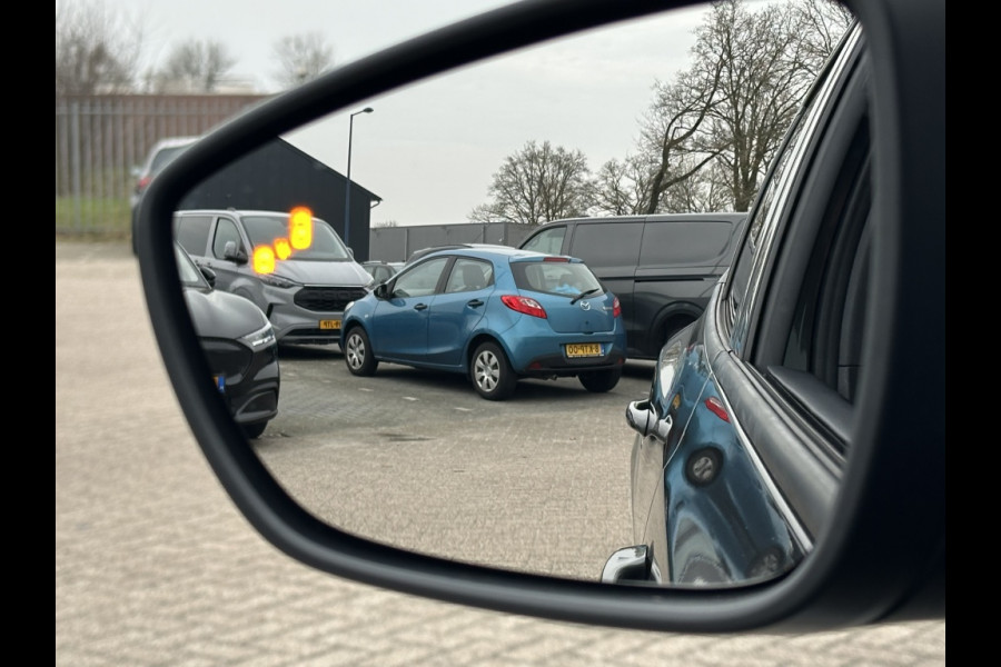 Ford FOCUS Wagon 1.0 EBH ST Line X DRIVERPACK! WINTERPACK! B&O! HEAD-UP!