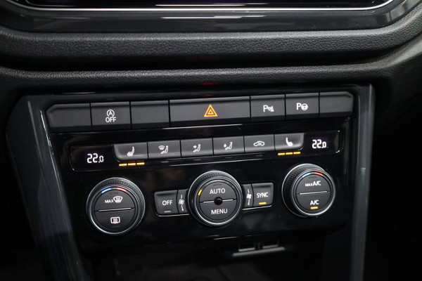 Volkswagen T-Roc 2.0 TSI 4Motion 3x R-line LED/VIRTUAL/PANO/HALF LEDER+S.VERWARMING/19" LMV/CAM/ACC/ECC/12 MND GARANTIE!