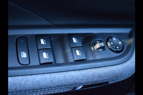 Opel Frontera 1.2 Turbo Hybrid GS 7p. DEMO | NAVI & CARPLAY | ACHTERUITRIJCAMERA | WINTERPAKKET |