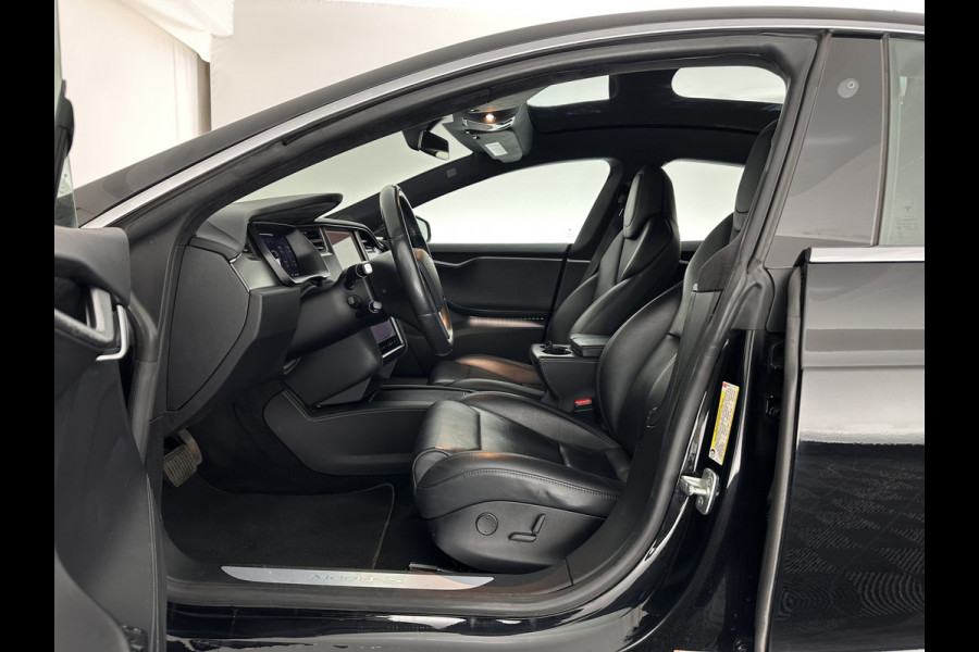 Tesla Model S 75D Base [ 3-Fase ] {SOH-85%} (INCL-BTW) Aut. *PANO-WINDOW | LEATHER | AIR-SUSPENION | FULL-LED | NAVI-FULLMAP | KEYLESS | MEMORY-PACK | HEATED-COMFORTSEATS | DIGI-COCKPIT | CARBON-INLAY | AUTO-PILOT | 19"ALU*