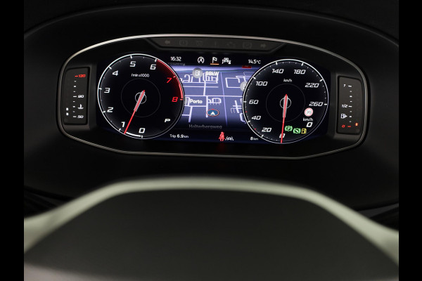 Seat Ateca 1.5 TSI FR Business Intense | Elektr. Panoramisch kanteldak| Velgen 'Exclusive Glossy Black', 19 inch | Kuipstoelen, Dinamica Aurora Blue (suede look) | Verwambare voorstoelen + Stuurwiel | Draadloze Carplay