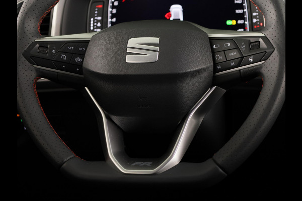 Seat Ateca 1.5 TSI FR Business Intense | Elektr. Panoramisch kanteldak| Velgen 'Exclusive Glossy Black', 19 inch | Kuipstoelen, Dinamica Aurora Blue (suede look) | Verwambare voorstoelen + Stuurwiel | Draadloze Carplay