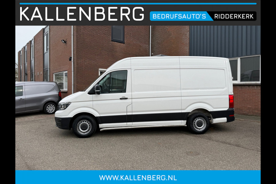 Volkswagen Crafter 35 2.0 TDI L3H3 / Trekhaak / Dealer onderhouden! / App connect