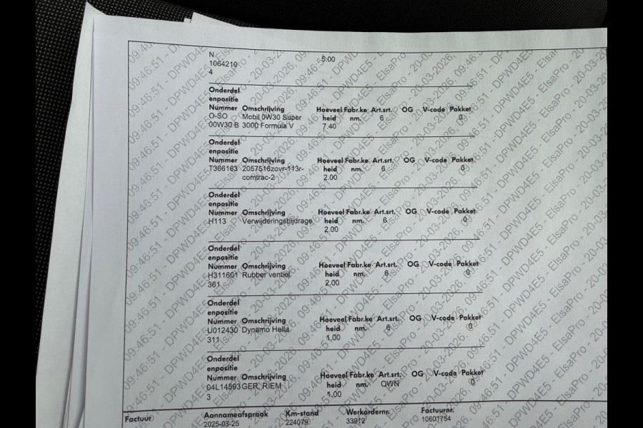 Volkswagen Crafter 35 2.0 TDI L3H3 / Trekhaak / Dealer onderhouden! / App connect