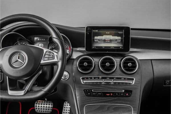 Mercedes-Benz C-Klasse Estate 180 AMG-Line Burmester Trekhaak Stoelverw Camera 19"