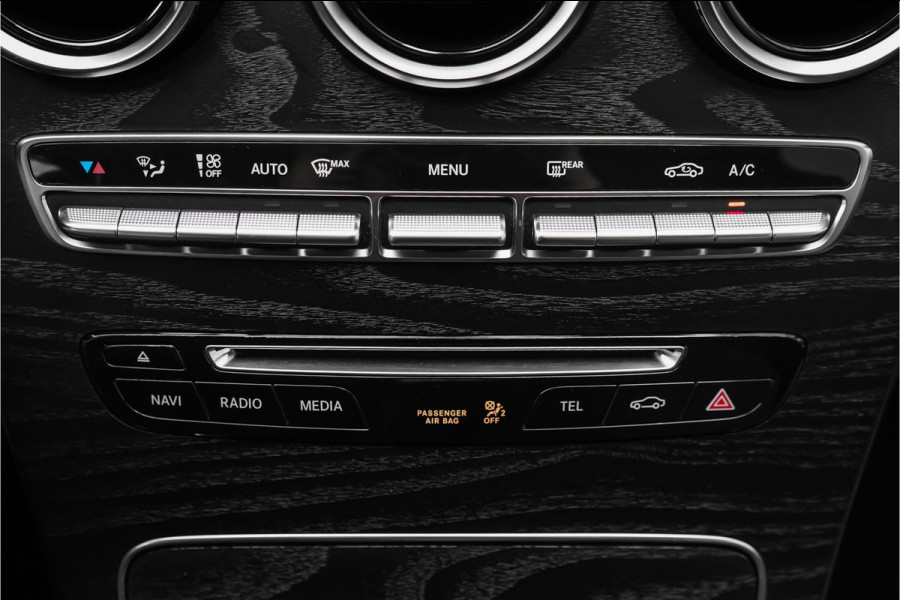 Mercedes-Benz C-Klasse Estate 180 AMG-Line Burmester Trekhaak Stoelverw Camera 19"