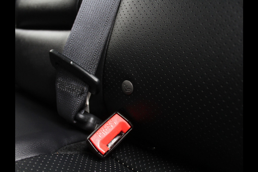 Mitsubishi ASX 2.0 Instyle CRUISE | CLIMATE | DAB | CAMERA | LED | PDC | NAV | PANO