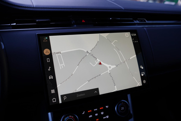 Land Rover Range Rover P510 E First Edition / Panoramadak / Elek. Trekhaak