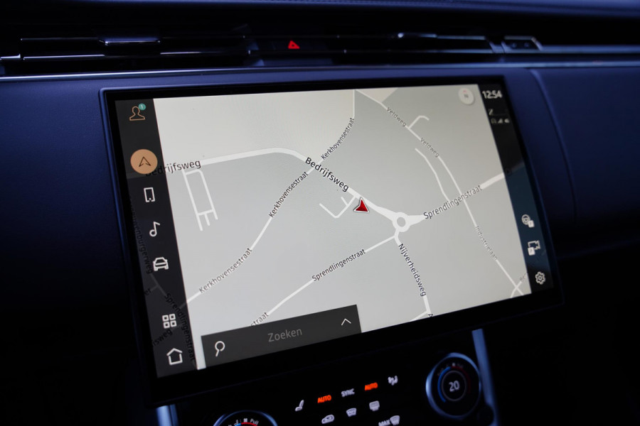 Land Rover Range Rover P510 E First Edition / Panoramadak / Elek. Trekhaak