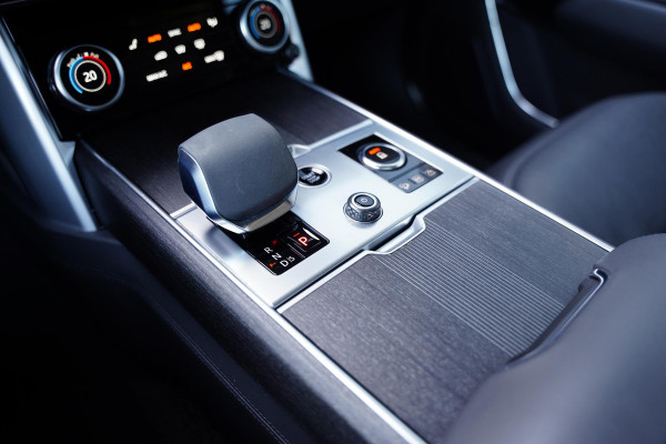 Land Rover Range Rover P510 E First Edition / Panoramadak / Elek. Trekhaak