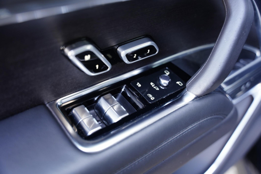 Land Rover Range Rover P510 E First Edition / Panoramadak / Elek. Trekhaak