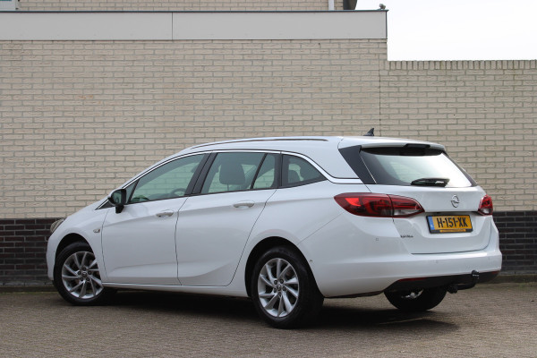 Opel Astra Sports Tourer 1.2 Elegance | Trekhaak | BLIS | Camera | Navigatie | Winterpack
