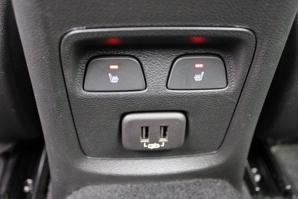 Opel Astra Sports Tourer 1.2 Elegance | Trekhaak | BLIS | Camera | Navigatie | Winterpack