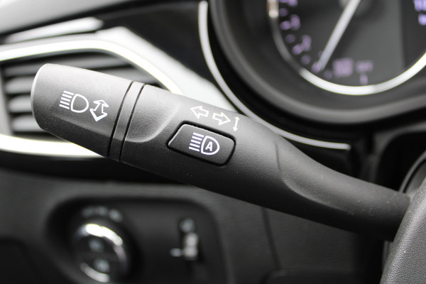 Opel Astra Sports Tourer 1.2 Elegance | Trekhaak | BLIS | Camera | Navigatie | Winterpack