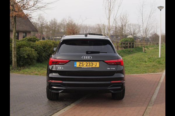 Audi Q3 35 TFSI S Line | Black Optic | Virtual Cockpit | Apple Carplay | NL-Auto | Automaat | 20 inch |