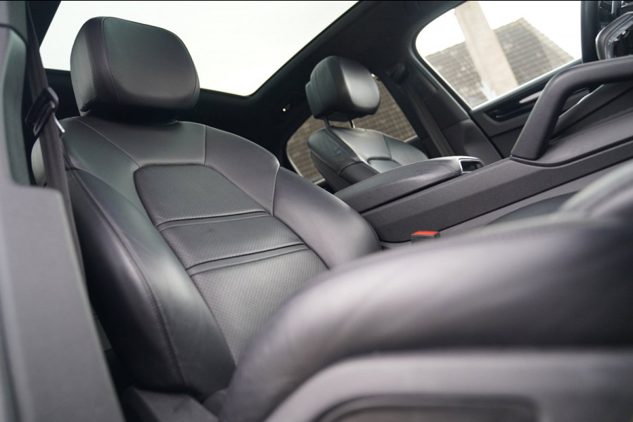 Porsche Cayenne Coupé 3.0 E-Hybrid | Panorama | Bose Sound System | Memory | Luchtvering | Porsche Active Safe | NAP | Dealer onde