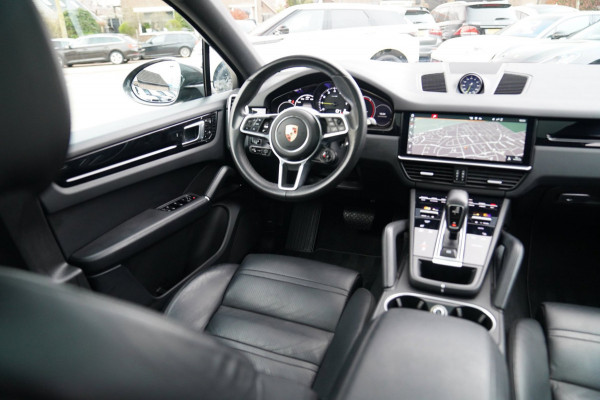 Porsche Cayenne Coupé 3.0 E-Hybrid | Panorama | Bose Sound System | Memory | Luchtvering | Porsche Active Safe | NAP | Dealer onde