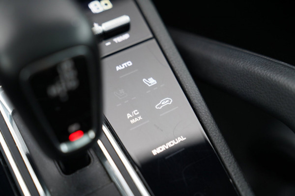 Porsche Cayenne Coupé 3.0 E-Hybrid | Panorama | Bose Sound System | Memory | Luchtvering | Porsche Active Safe | NAP | Dealer onde